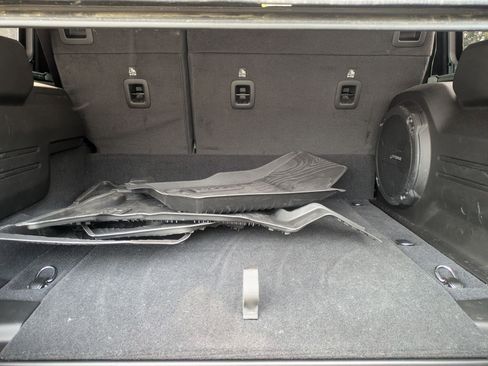 Used 2024 Jeep Wrangler Willys image 23