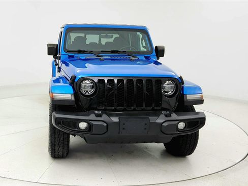 Used 2022 Jeep Gladiator Sport AWD/4WD image 8