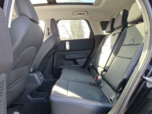 Used 2025 MINI Cooper Countryman S w/ Comfort Package Max image 10