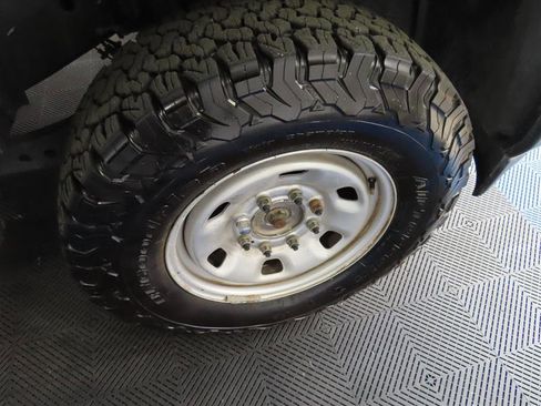 Used 2021 RAM 2500 Tradesman image 9