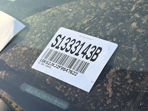 Used 2015 GMC Yukon XL Denali image 11