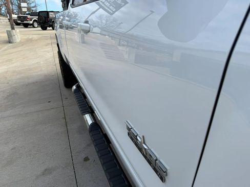 Used 2019 Chevrolet Silverado 2500 LT w/ Texas Edition image 64