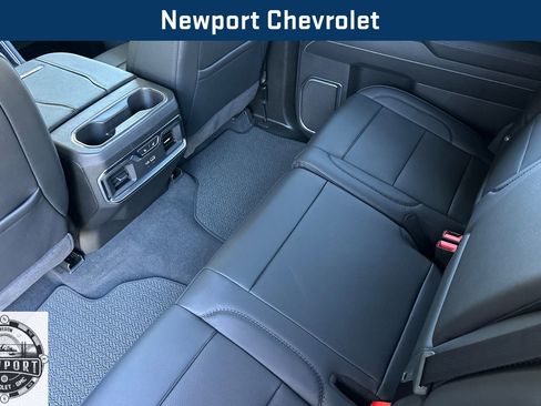 New 2026 GMC Sierra 3500 Denali w/ Technology Package image 10