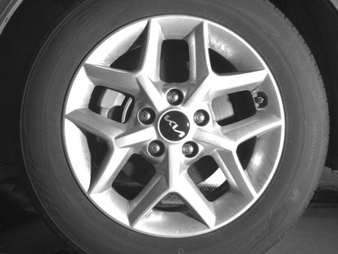 Used 2025 Kia Soul LX w/ LX Technology Package image 12