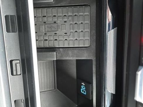 Certified 2025 Ford F350 Lariat image 21