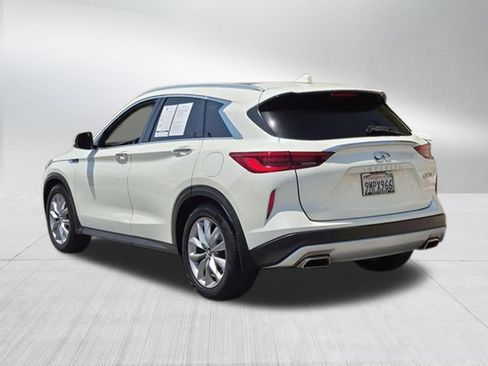 Used 2020 INFINITI QX50 Luxe w/ Cargo Package FWD image 3