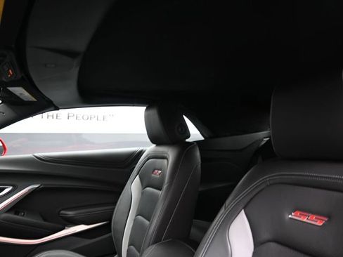 Used 2023 Chevrolet Camaro SS RWD image 16