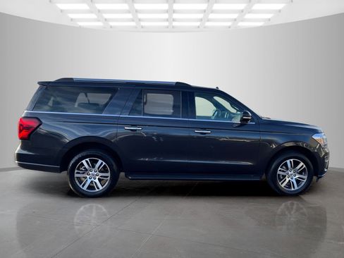 Used 2024 Ford Expedition Max Limited image 3