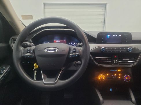 Used 2020 Ford Escape S FWD image 22