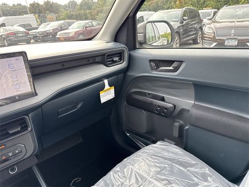 New 2025 Ford Maverick XL w/ Equipment Group 101A image 14