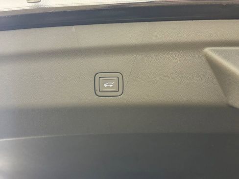 New 2026 GMC Yukon Elevation AWD/4WD image 25