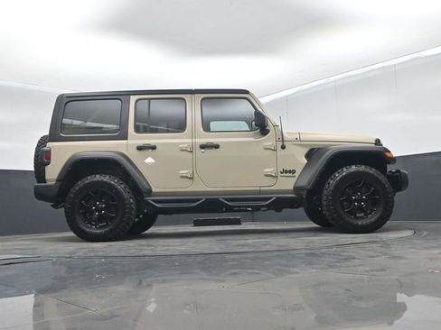 Used 2022 Jeep Wrangler Unlimited Sport AWD/4WD image 57