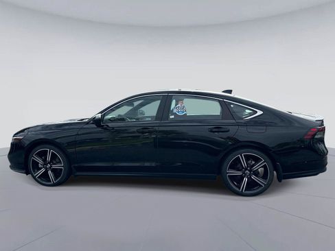 Certified 2023 Honda Accord Sport image 7