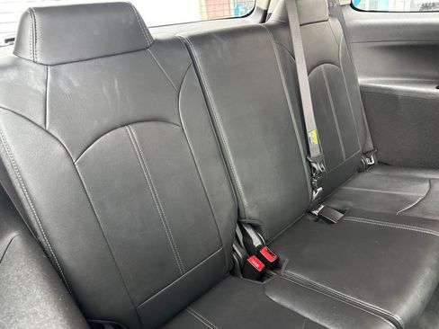 Used 2017 GMC Acadia Limited SLT FWD image 18
