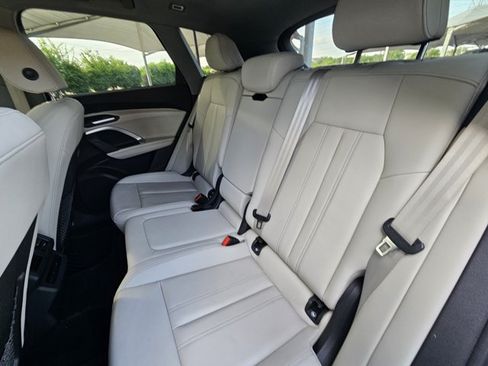 Certified 2025 Audi Q5 Premium w/ Convenience Package AWD/4WD image 16