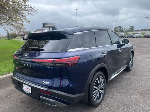 Used 2023 INFINITI QX60 Sensory w/ Cargo Package FWD image 9