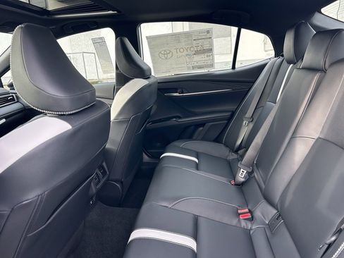 New 2026 Toyota Camry Hybrid image 12