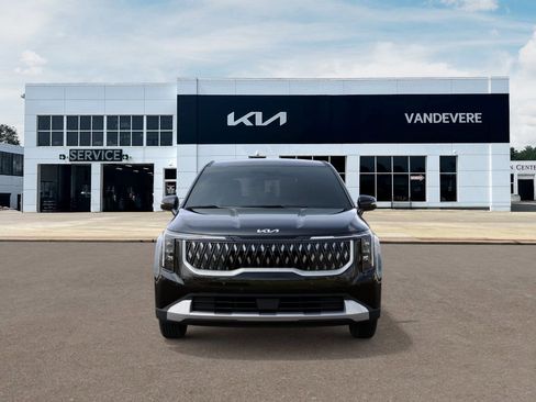 New 2026 Kia Carnival FWD image 2
