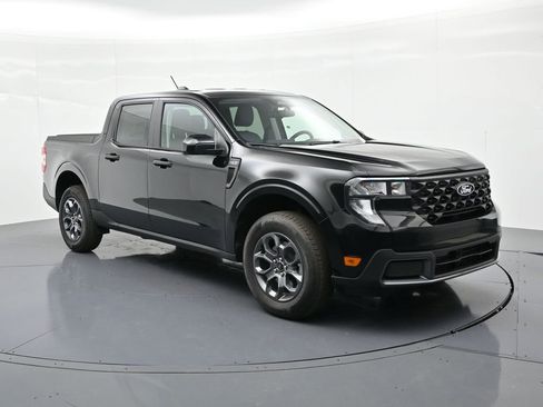 New 2026 Ford Maverick XLT AWD/4WD image 4