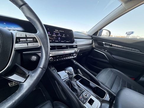 Used 2024 Kia Telluride SX Prestige AWD/4WD image 20