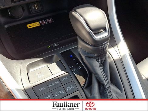 Certified 2024 Toyota RAV4 XLE Premium w/ Weather Package AWD/4WD image 15