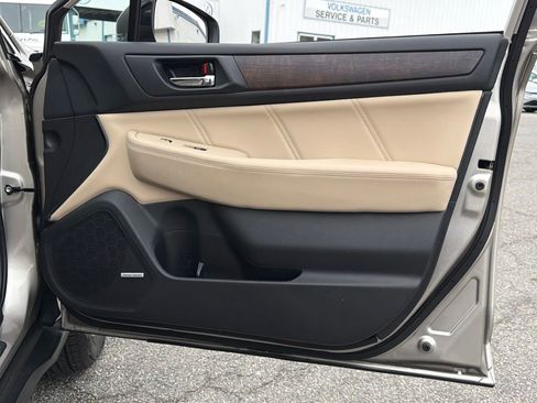 Used 2019 Subaru Outback 2.5i Limited image 7