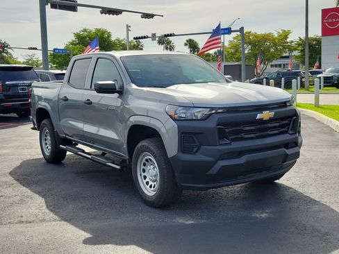 Used 2023 Chevrolet Colorado W/T w/ WT Convenience Package RWD image 3