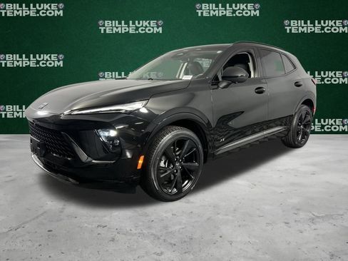 Used 2025 Buick Envision Sport Touring image 4