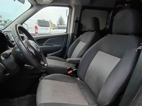 Used 2015 RAM ProMaster City Tradesman SLT image 11