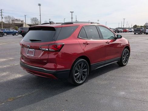 Used 2022 Chevrolet Equinox RS AWD/4WD image 3