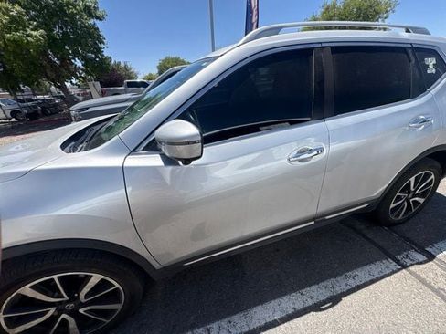 Used 2019 Nissan Rogue SL AWD/4WD image 5