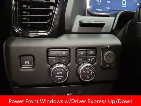 Used 2025 GMC Sierra 1500 AT4X AWD/4WD image 18