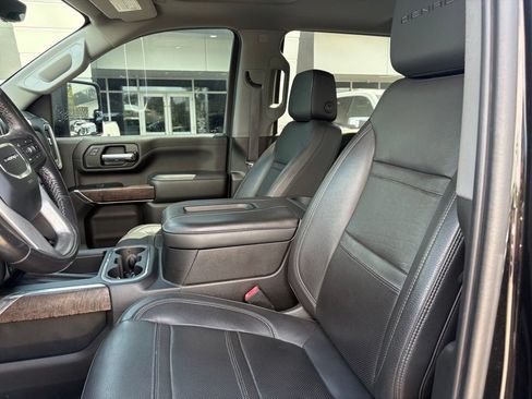Used 2022 GMC Sierra 2500 Denali w/ Denali Ultimate Package AWD/4WD image 9