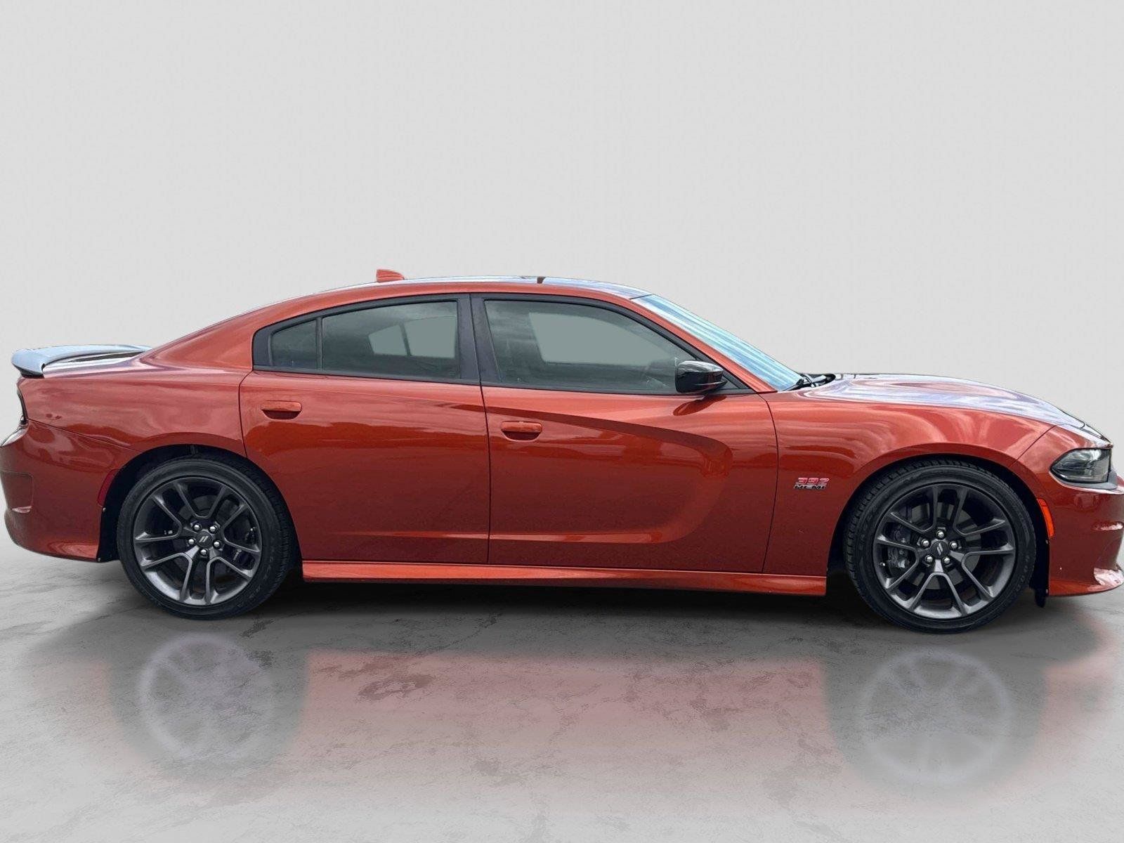 Used 2023 Dodge Charger Scat Pack w/ Navigation & Travel Group RWD image 4