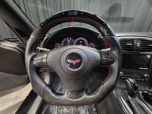 Used 2013 Chevrolet Corvette Coupe w/ 2LT Preferred Equipment Group RWD image 21