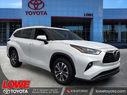 Certified 2025 Toyota Highlander XLE