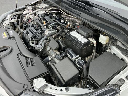 Certified 2024 Toyota Corolla SE image 31