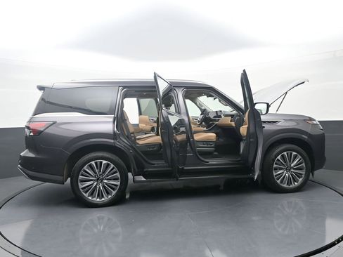 Used 2025 INFINITI QX80 Luxe AWD/4WD image 45