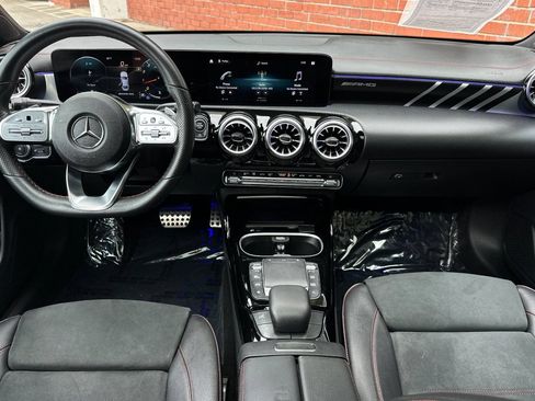 Used 2022 Mercedes-Benz CLA 35 AMG 4MATIC image 16