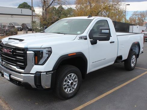 New 2026 GMC Sierra 2500 Pro w/ Convenience Package image 7