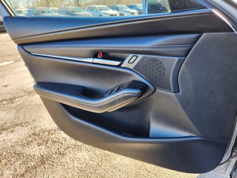 Certified 2025 MAZDA MAZDA3 s image 27