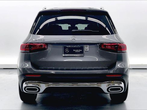 Used 2022 Mercedes-Benz GLB 250 image 3