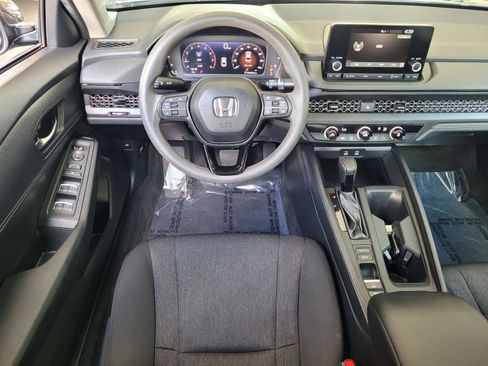 Used 2023 Honda Accord LX image 21