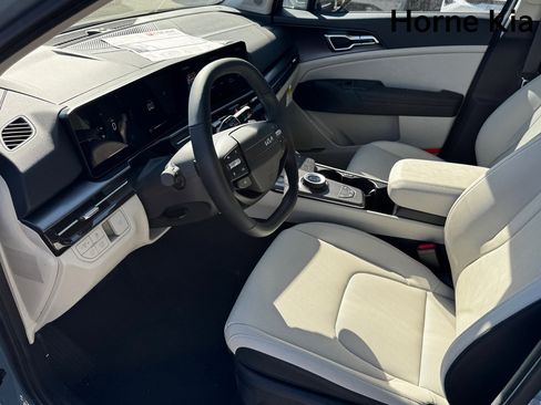 New 2026 Kia Sportage EX image 10