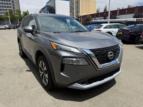 Used 2023 Nissan Rogue SV AWD/4WD image 5