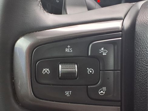 Used 2024 Chevrolet Silverado 1500 ZR2 w/ Technology Package AWD/4WD image 17
