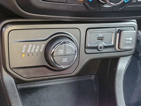 Used 2022 Jeep Renegade Trailhawk w/ Sun/Sound Group image 13