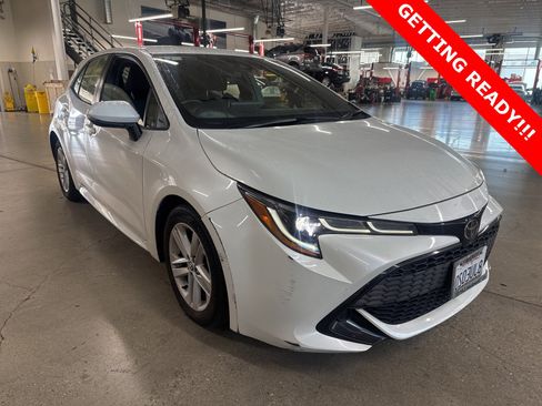 Used 2019 Toyota Corolla SE image 1