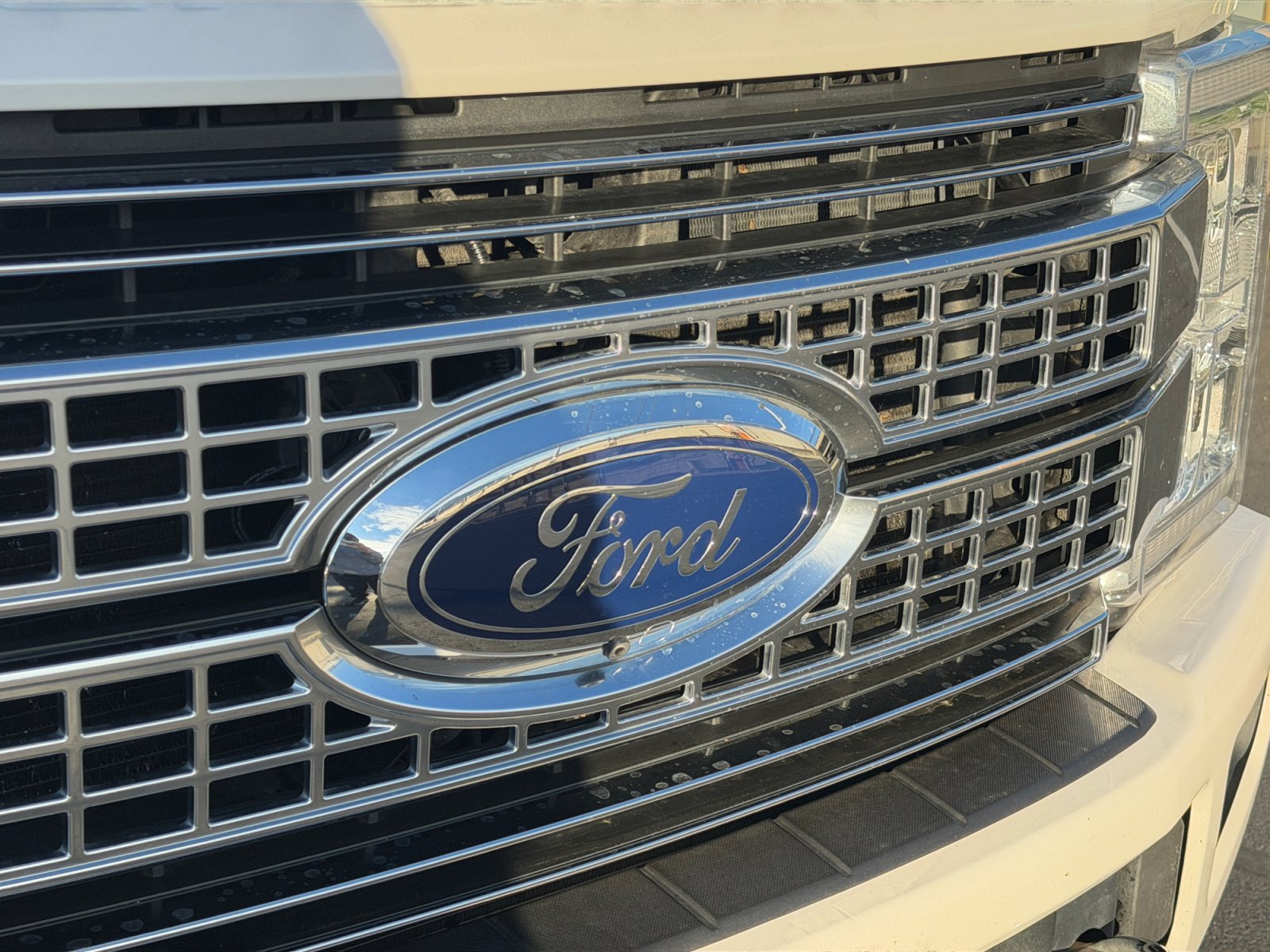 Used 2019 Ford F350 Platinum w/ Platinum Ultimate Package AWD/4WD image 23