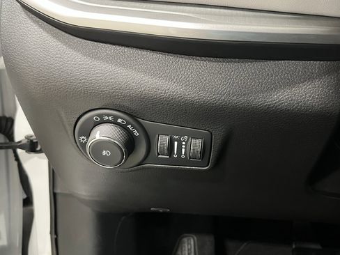 Certified 2026 Jeep Compass Limited image 18